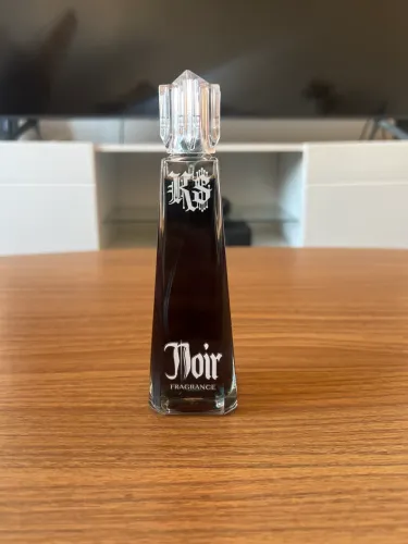 Perfume Noir Kevin Schepis - novo