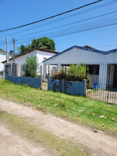 Casa espaçosa de 122,55m² à venda, com 3 quartos (1 suíte), localizada no Pilar, Ilha de I