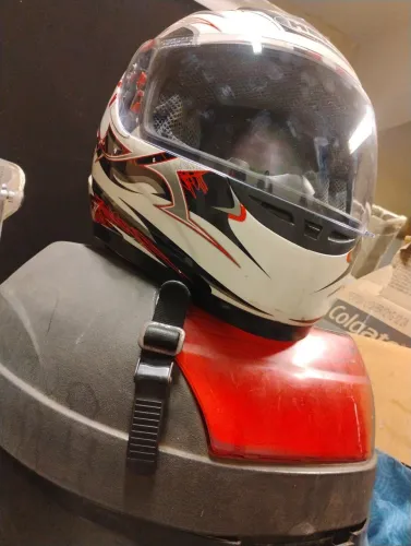 Capacete