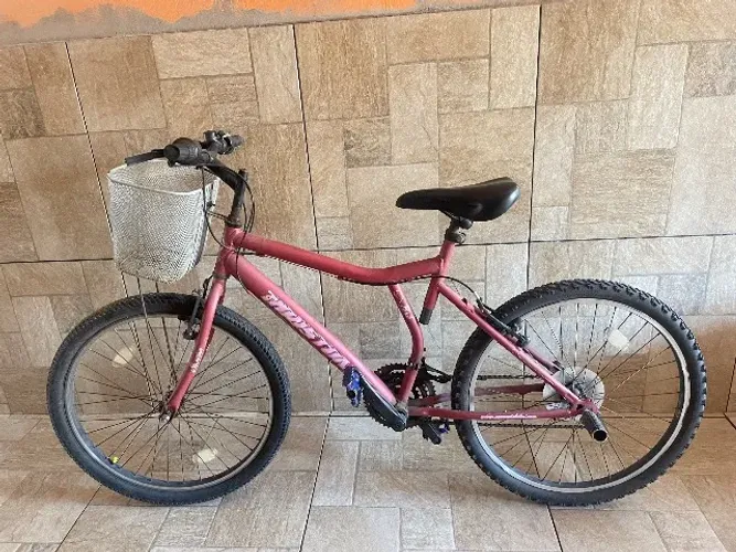Bicicleta Houston usada/6 anos