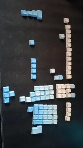 Keycaps azuis/brancas *LEIA O ANÚNCIO*