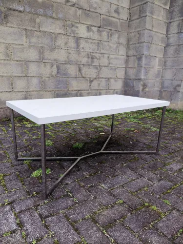Mesa de centro Mid century space age design
