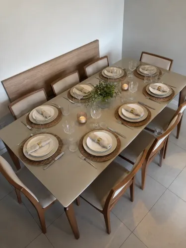 Mesa de jantar Província Lauren 8 lugares. Estado de nova
