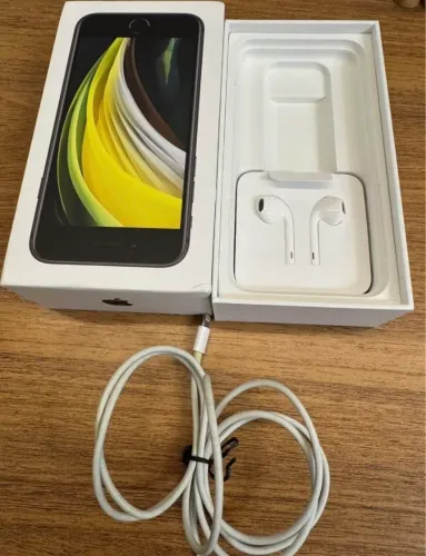 iPhone SE segunda geração 128GB 