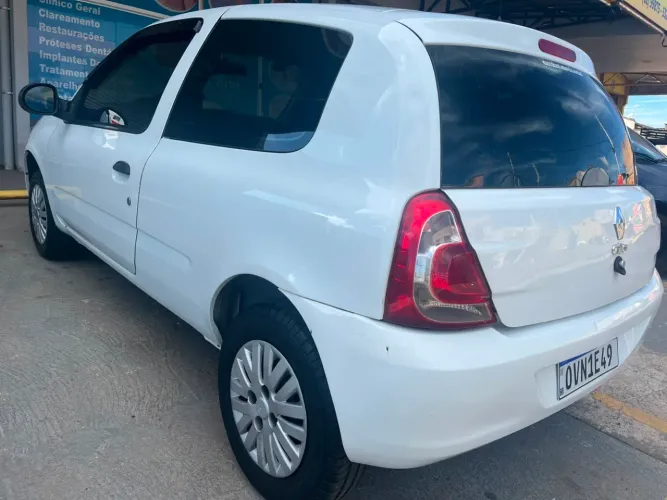 Renault Clio Authentique 1.0/1.0 Hi-power 16V 3P 2014