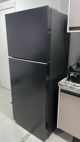Geladeira Smart Samsung Frost Free Duplex RT42 411L Bivolt - Black