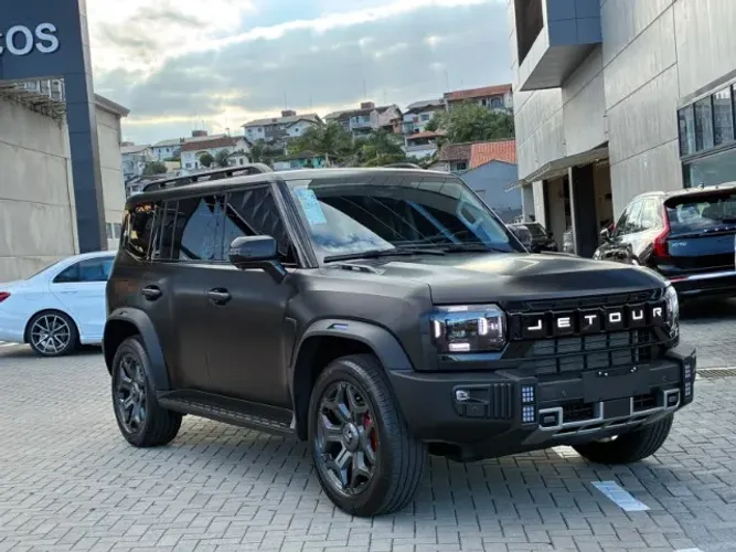 Jetour T2 Premium 2027