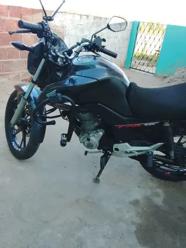 Moto Fan 160 valor 13.500