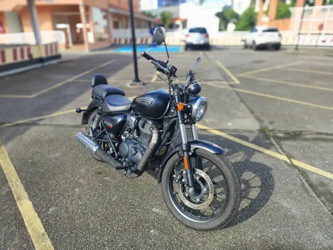Royal Enfield Meteor 350 Stellar Black - 24/25#