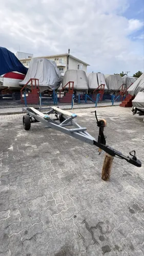 Carreta encalhe madeira 