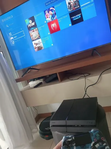 PS4 perfeito estado nunca aberto 