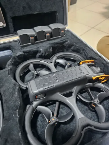 Avata 2 combo com 4 baterias