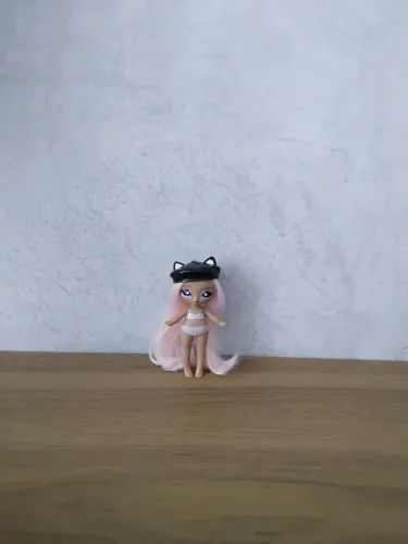 Mini Boneca Na! Na! Na! Surprise Minis - Kitty Katwood (Incompleta)<br>