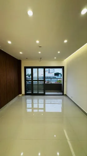 Sala Comercial de 30 m² a 50 Metros do Metrô Belém - Pronta para Uso