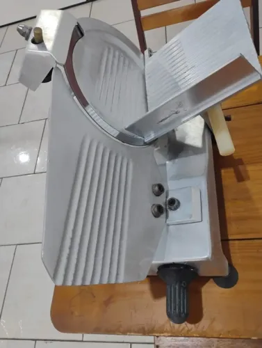 Cortador de Frios Fatiador