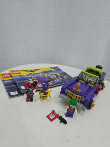 Lego movie batman carro do coringa antigo usado original totalmente completo