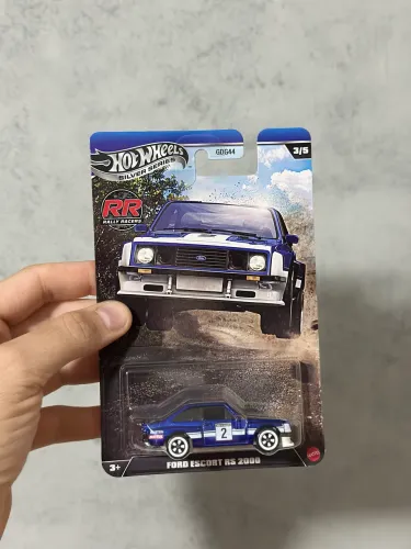 Ford Scort RS 2000 - Hot Wheels Silver Séries 