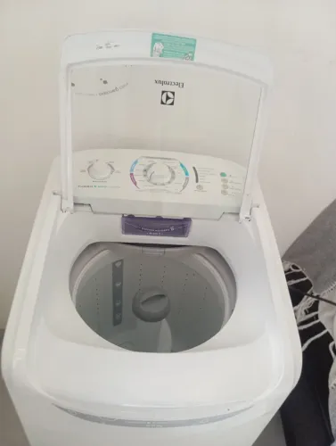 Máquina de lavar Eletrolux 8kg. Higienizada e toda revisada garantia de 