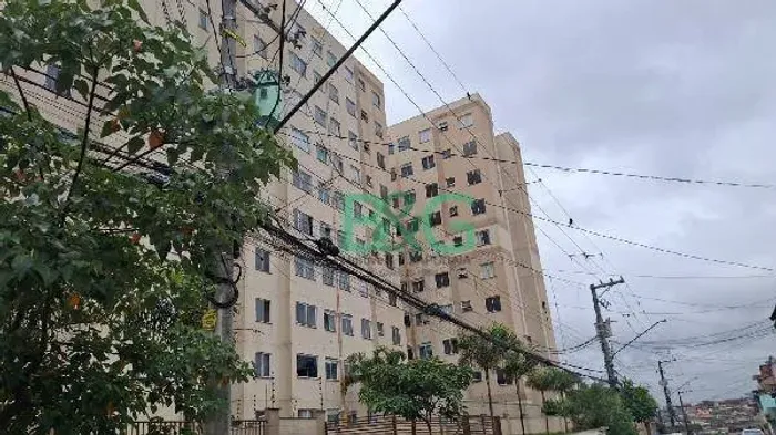 Apartamento com 2 dormitórios à venda, 41 m² por R$ 126.926,84 - Parada XV de Novembro - S