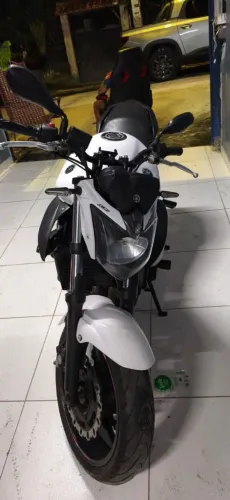 Xj6 2011
