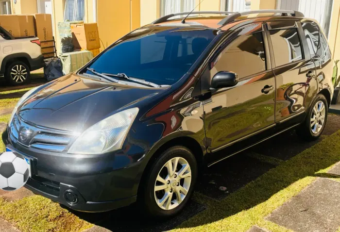 Nissan Livina S 1.8 16V Flex Fuel Aut. 2014