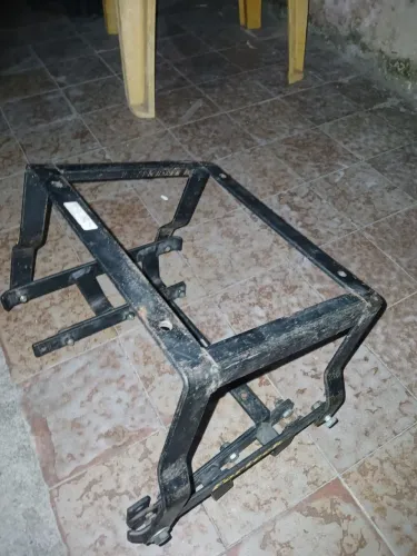 Suporte de bau lander 250 a partir de 2019
