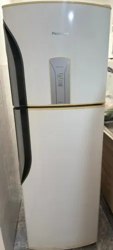 Geladeira Panasonic Fros Free 387L