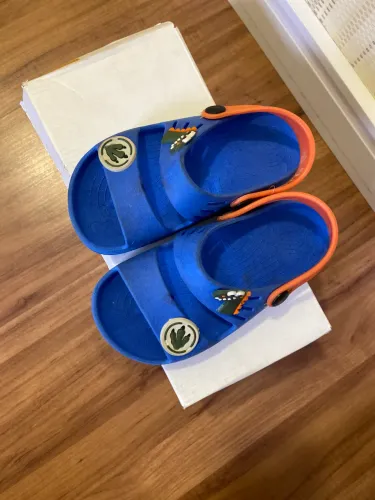 Chinelinho (Novo) Infantil Masculino Do Dinossauro Azul Com Laranja Número 27/28