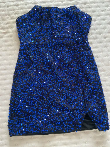 Vestido Curto de Paetê Azul - Usado Apenas 1 Vez