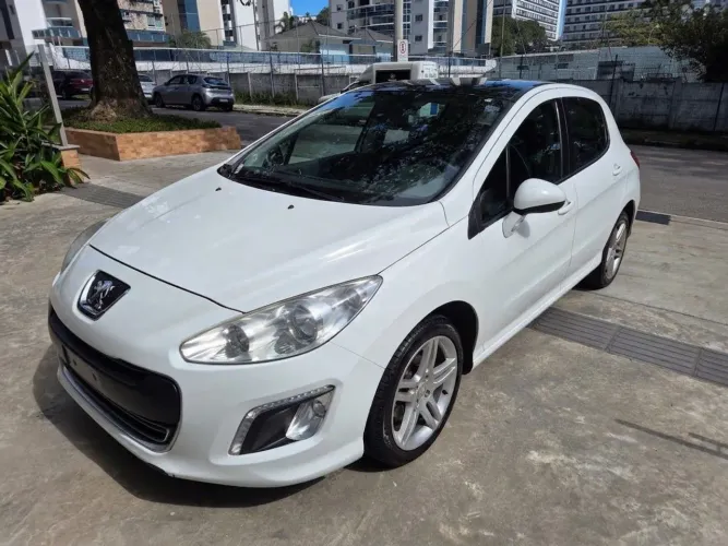 Peugeot 308 Feline 2.0 Flex 16V 5P Aut. 2012