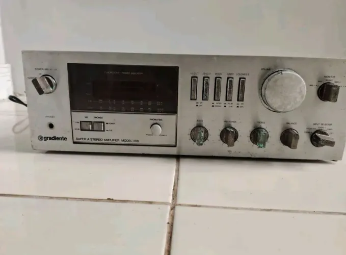 Amplificador Gradiente 366