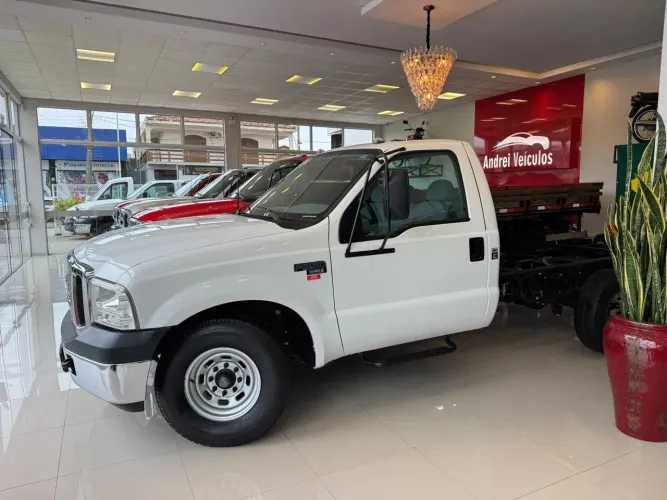 Ford F-350 3.9 8V Turbo Diesel Mec. 2011
