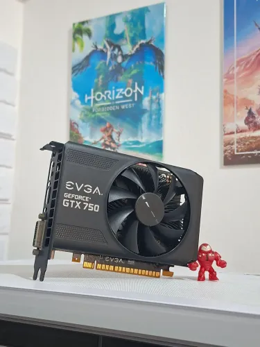 Placa de Vídeo GTX 750 2GB
