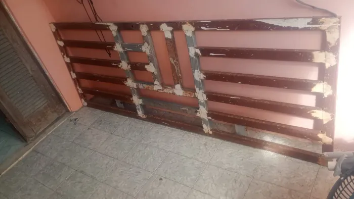 Vendo portão de Metalon 
