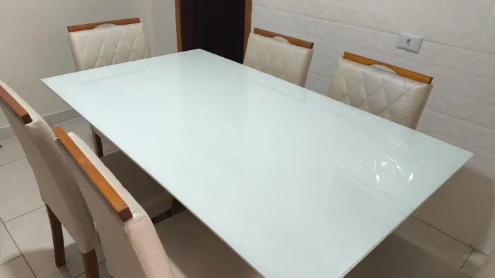 Mesa quadrada 6 cadeiras