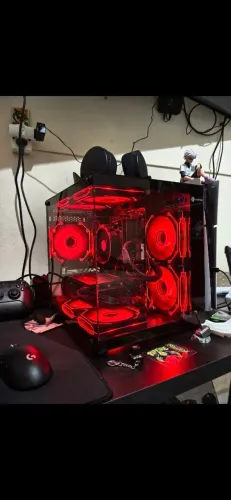 Gabinete mini preto