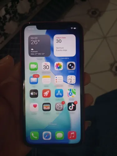 iPhone 11 