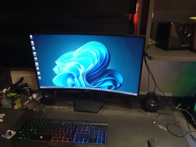Monitor Redragon 165hz 27 polegadas (LER DESCRIÇÃO)