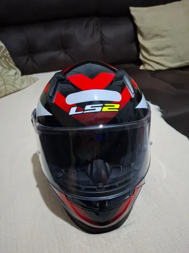 Capacete LS2