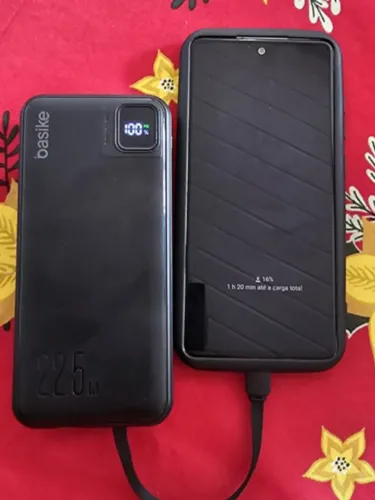 Power Bank 20000mAh com Cabos Integrados | NOVA