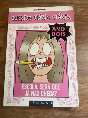 Querido diário otario, escola será que já não chega? - Jim benton