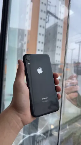 iphone xr 64gb