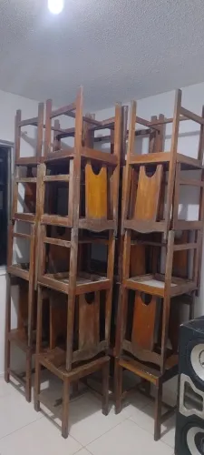 20 Cadeira e 10 mesa