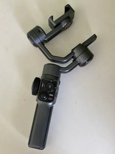 Estabilizador gimbal Smooth 5