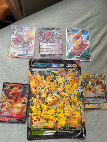 Vendo cartas Pokémon.