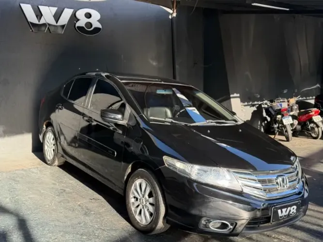 Honda City Sedan LX 1.5 Flex 16V 4P Aut. 2013