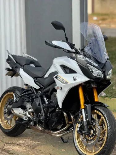 Tracer 900 GT
