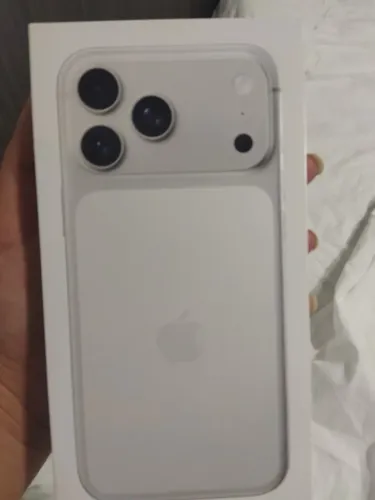 iPhone 17pro Max