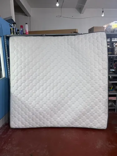 Conjunto Cama King Size Ortobom (Colchão Orthopur + Base Sommier) - Semi-novo
