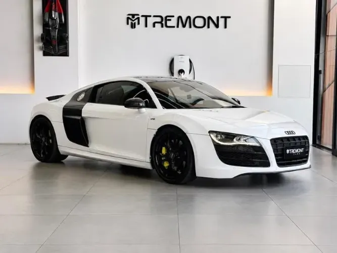 Audi R8 5.2 V10 Quattro R-tronic/s-tronic 2011